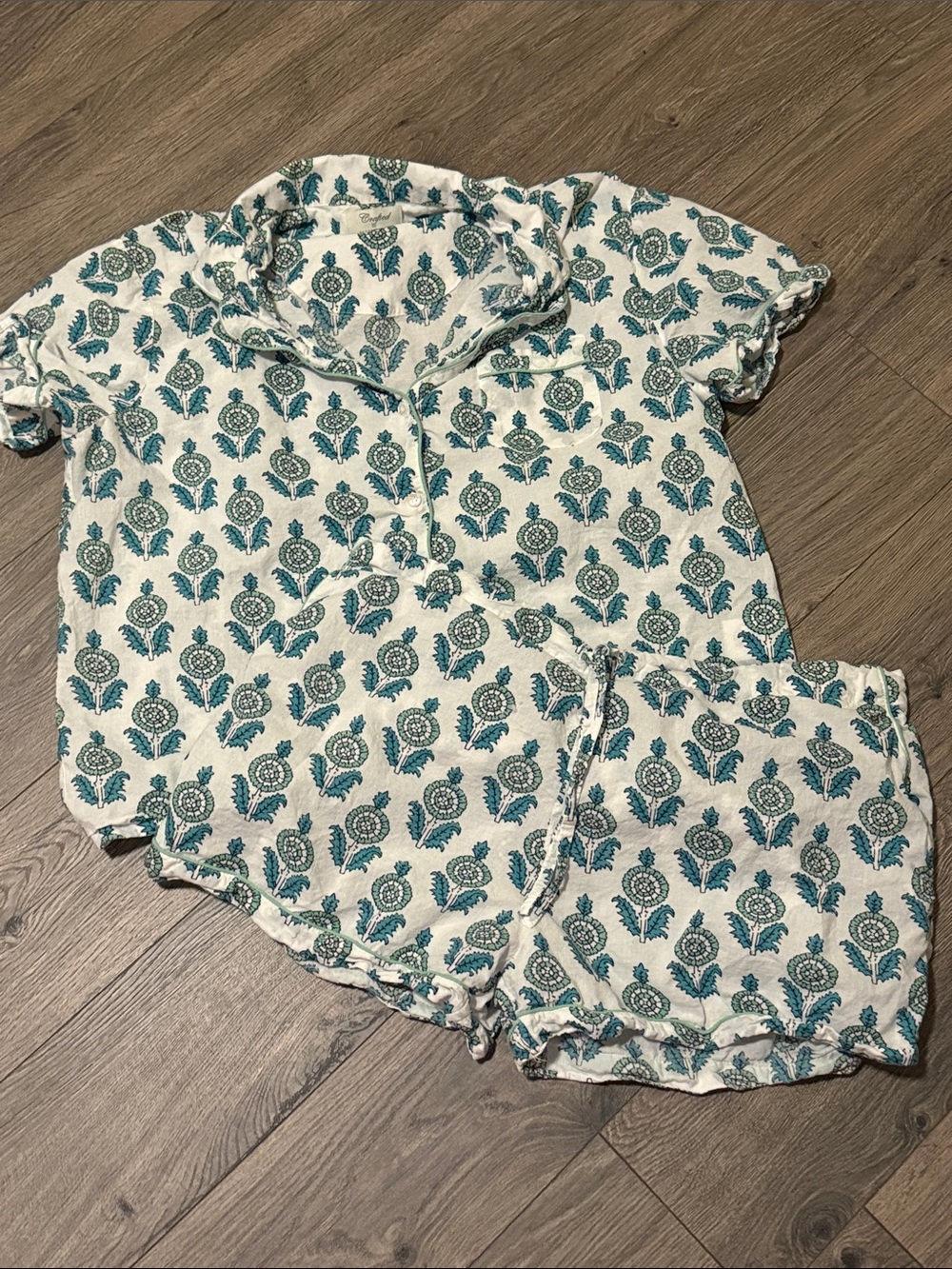 Mahogany White and Teal Floral Short Sleeve Pajama Set